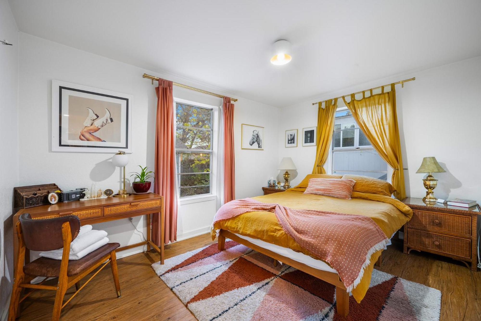 Stylish, Artsy Bungalow Central Eastside Остін Екстер'єр фото